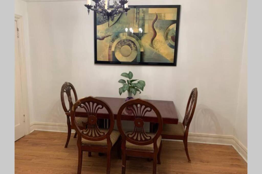 Cozy 2 Bedroom Apartment In Queens Нью-Йорк Экстерьер фото